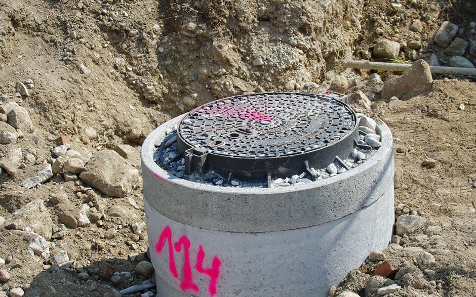 comment déboucher des toilette Colombes